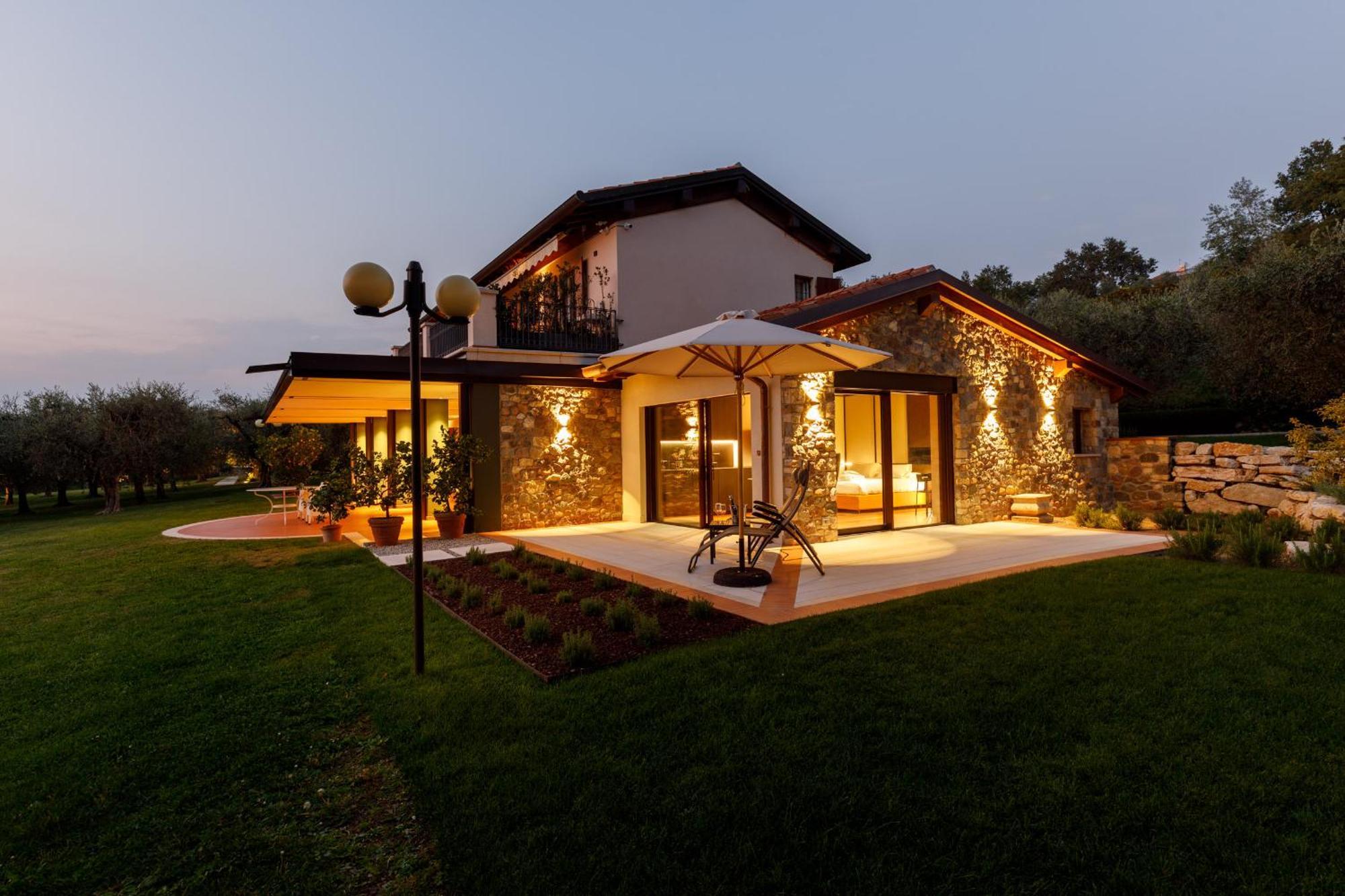 Suite con Patio e Vista Giardino